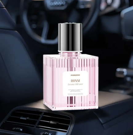 Porodo Rossi Aroma Diffuser, 5 Spray Modes, Fragrance Intensity Levels, 500mL Tank Capacity, USB-C Charging Interface, 200mAh Battery Capacity, Pink| PDLFSTD2BBK